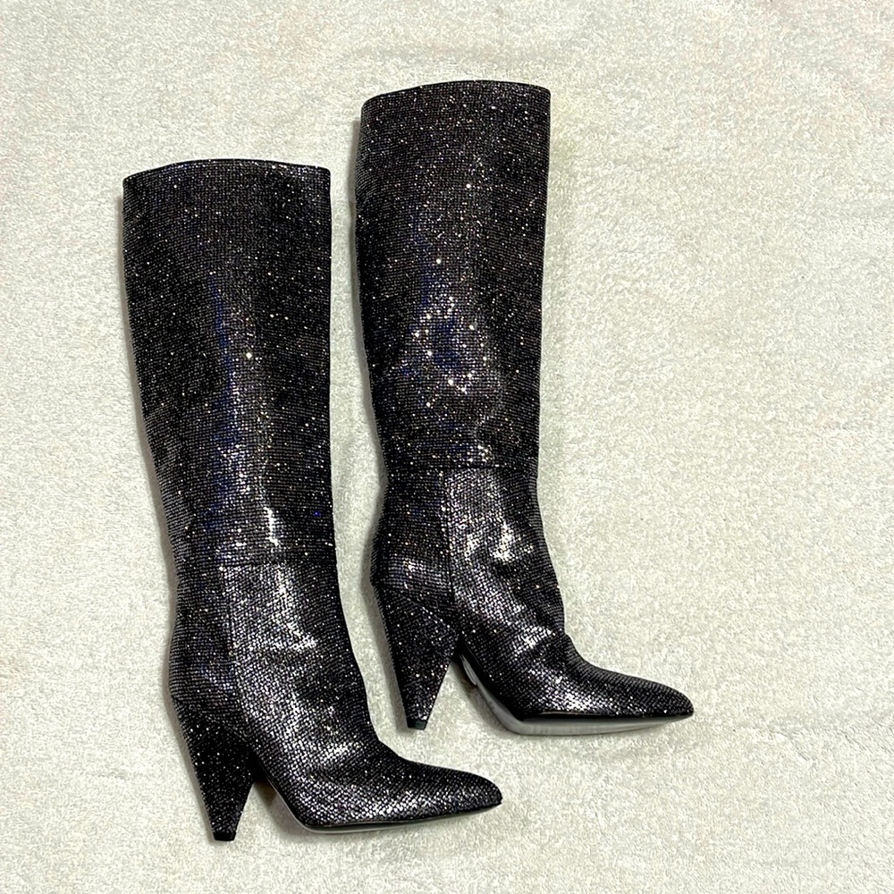 GIAMPAOLO VIOZZI KNEE HIGH GLITTER SPARKLE BOOT SIZE 37.5
New 🆕